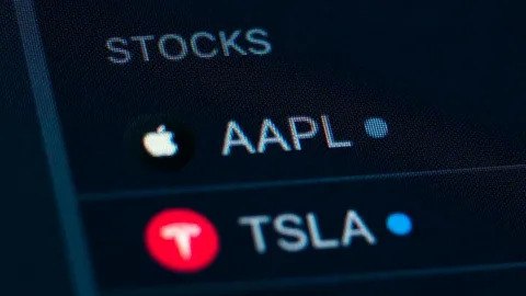 Акции Apple и Tesla теперь доступны для покупки через Telegram
